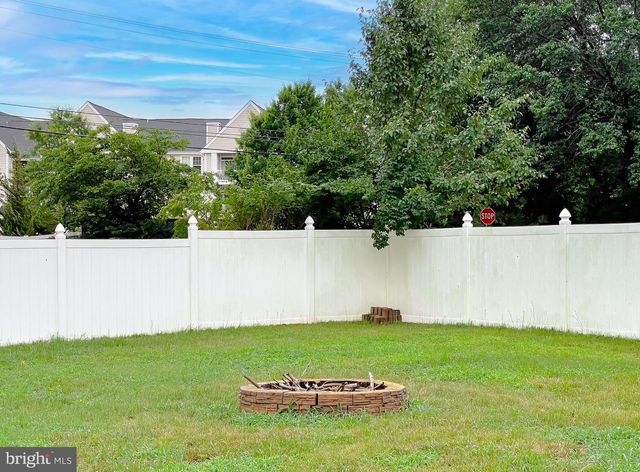 21011 WILLOWS DR, Lexington Park, MD 20653