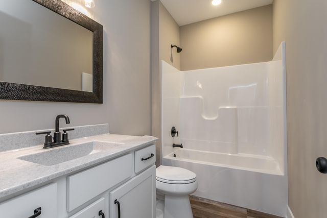 21738 MO 98 3A, Boonville, MO 65233