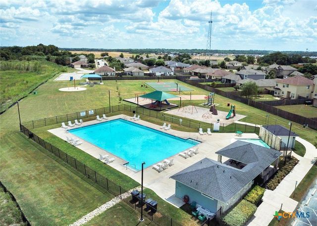 100 Lightfoot Court, Hutto, TX 78634