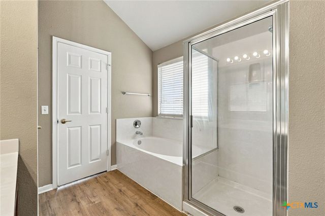 100 Lightfoot Court, Hutto, TX 78634