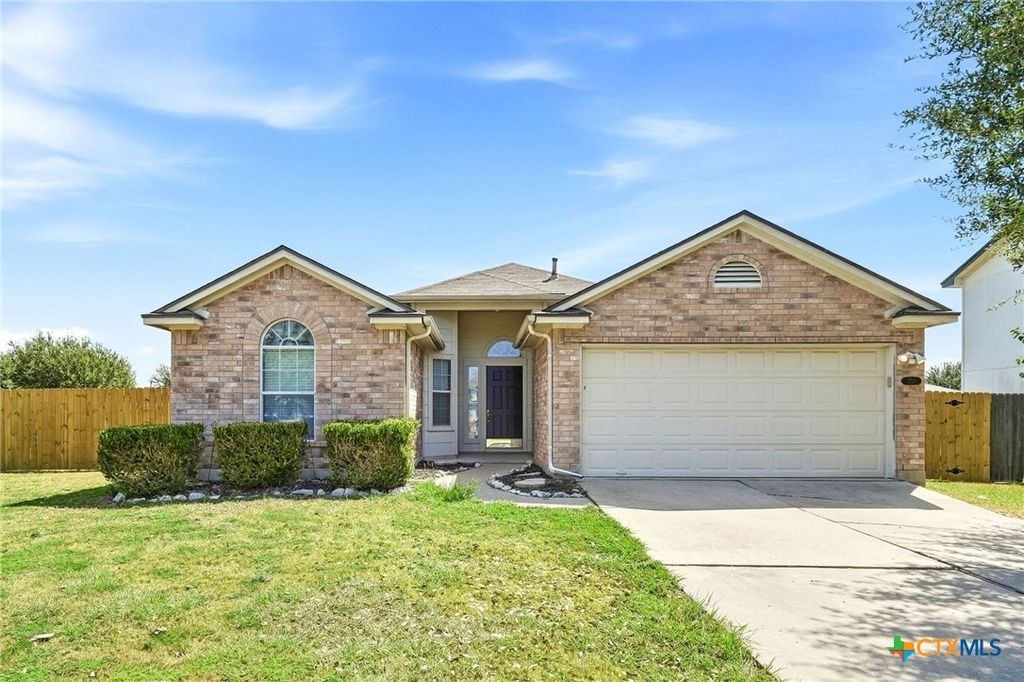 100 Lightfoot Court, Hutto, TX 78634