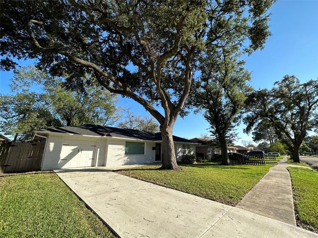 1701 Buchanan Street, Pasadena, TX 77502