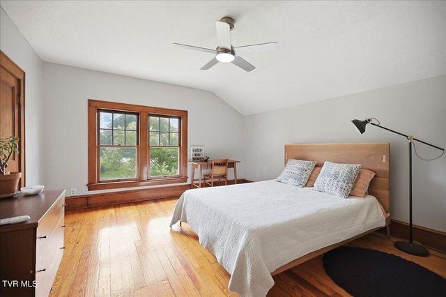 135 East Old Andrew Johnson Highway, Jefferson City, TN 37760
