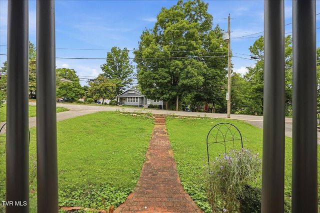 135 East Old Andrew Johnson Highway, Jefferson City, TN 37760