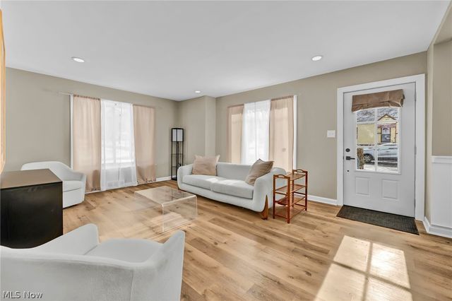 926 Winton Avenue, Akron, OH 44320