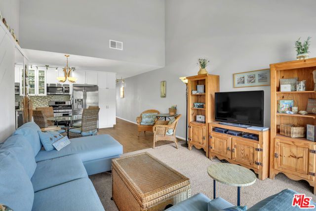 556 Ebbtide Circle, Port Hueneme, CA 93041