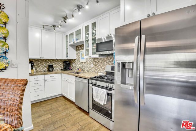 556 Ebbtide Circle, Port Hueneme, CA 93041