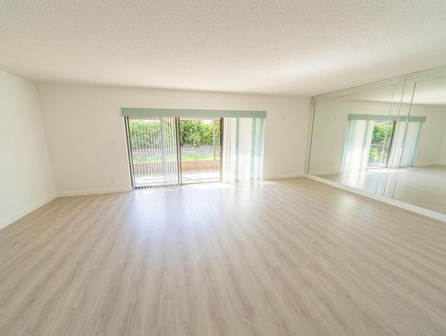 4737 NW 30th Street, Coconut Creek, FL 33063