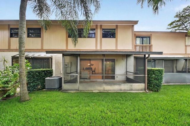 4737 NW 30th Street, Coconut Creek, FL 33063