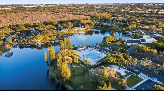 4737 NW 30th Street, Coconut Creek, FL 33063