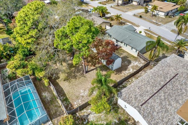 1315 GULFVIEW WOODS LANE, Tarpon Springs, FL 34689