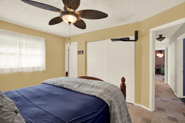 1315 GULFVIEW WOODS LANE, Tarpon Springs, FL 34689