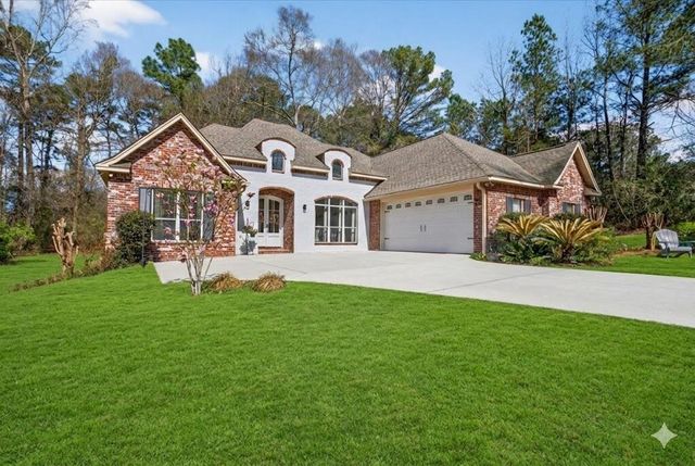 130 Broken Arrow Trail, Petal, MS 39465