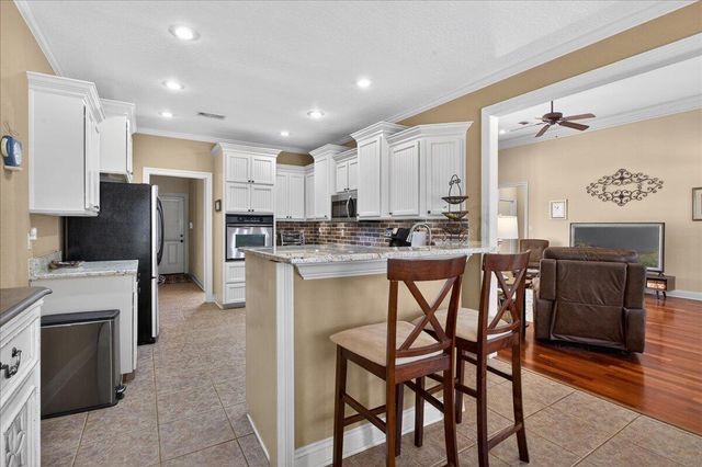 130 Broken Arrow Trail, Petal, MS 39465