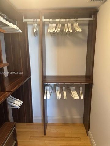 1621 Bay Rd 708, Miami Beach, FL 33139