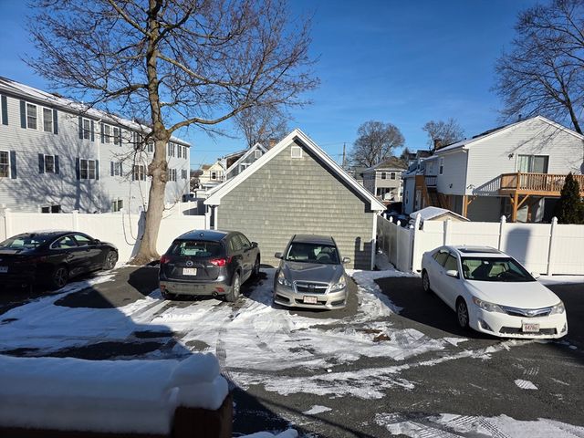 32 Brown 1, Waltham, MA 02453