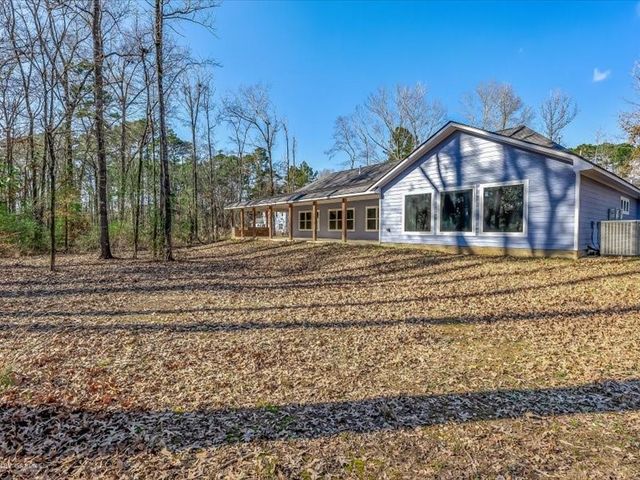 7417 Weathertop Drive, Shreveport, LA 71107