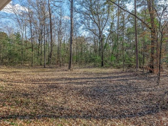 7417 Weathertop Drive, Shreveport, LA 71107