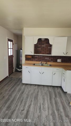 2074 Price Street, Toledo, OH 43605