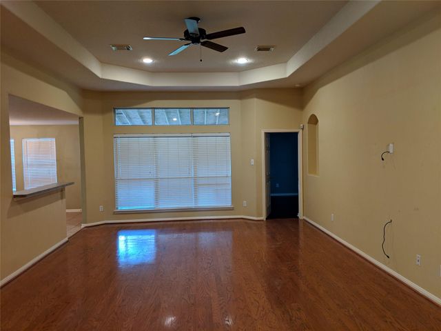 27139 Pine Crossing Drive, Spring, TX 77373