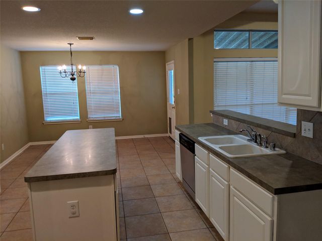 27139 Pine Crossing Drive, Spring, TX 77373