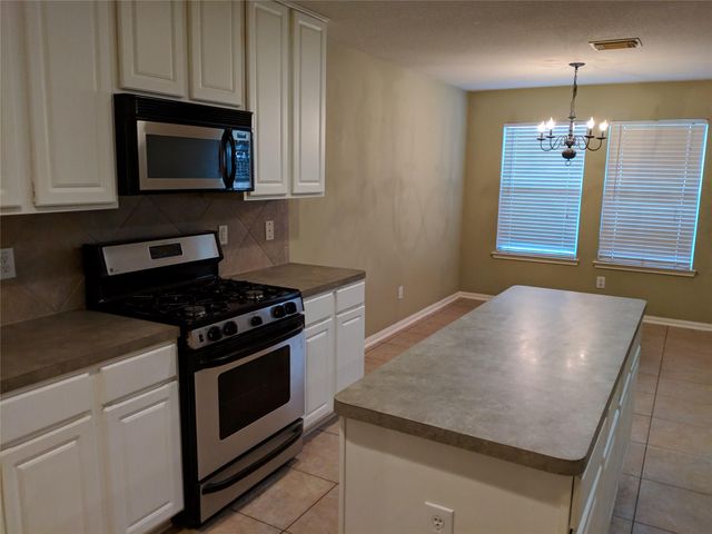 27139 Pine Crossing Drive, Spring, TX 77373