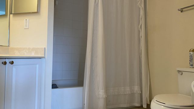 100 Crestwood Court N 103, Royal Palm Beach, FL 33411