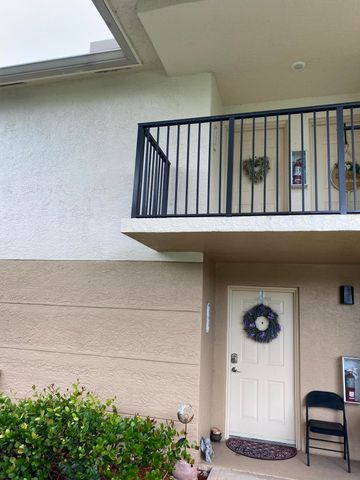 100 Crestwood Court N 103, Royal Palm Beach, FL 33411