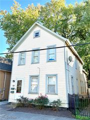 769 Brayton Avenue, Cleveland, OH 44113