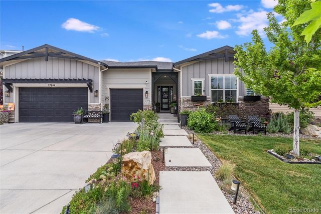 27810 E Lakeview Drive, Aurora, CO 80016