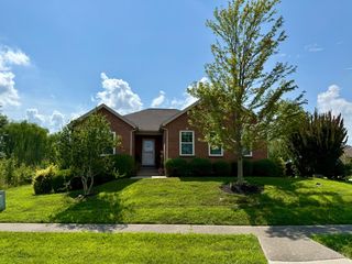 2002 Redbud Drive, Hamilton, OH 45013