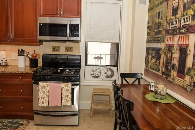 78-14 Austin Street 5-E, Forest Hills, NY 11375