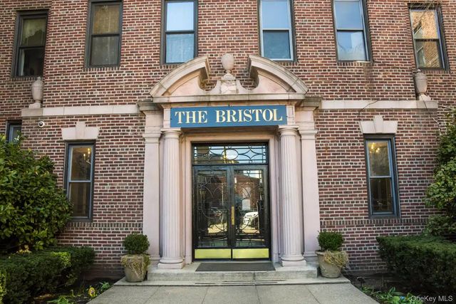 78-14 Austin Street 5-E, Forest Hills, NY 11375
