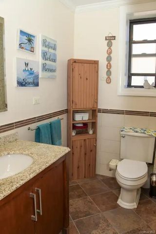 78-14 Austin Street 5-E, Forest Hills, NY 11375