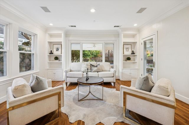 2305 Blue Bonnet Boulevard, Houston, TX 77030