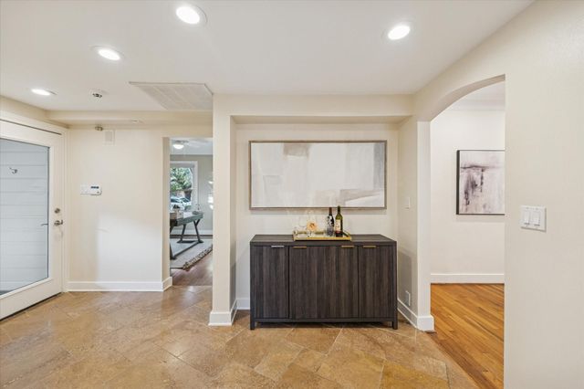 2305 Blue Bonnet Boulevard, Houston, TX 77030