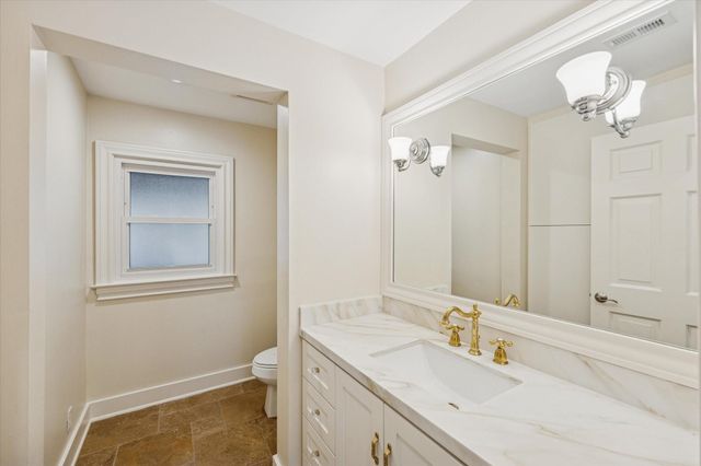 2305 Blue Bonnet Boulevard, Houston, TX 77030