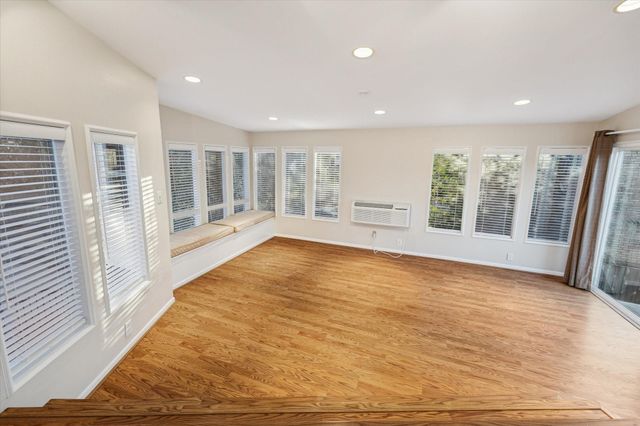 2305 Blue Bonnet Boulevard, Houston, TX 77030