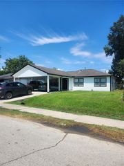 8921 Laura Koppe Road, Houston, TX 77078