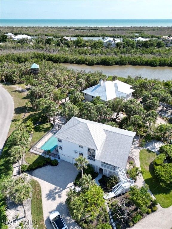 1986 My Tern CT, Sanibel, FL 33957