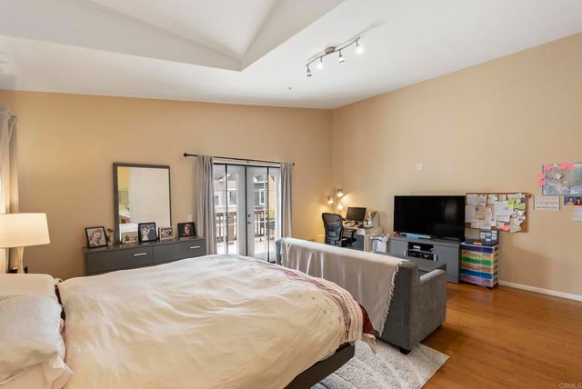 535 F Avenue 4, Coronado, CA 92118