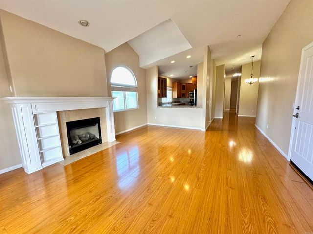 535 F Avenue 4, Coronado, CA 92118