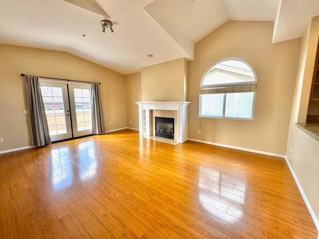 535 F Avenue 4, Coronado, CA 92118