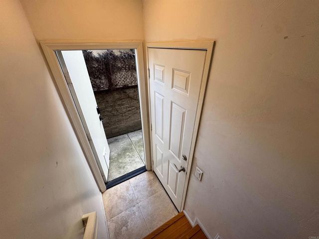 535 F Avenue 4, Coronado, CA 92118