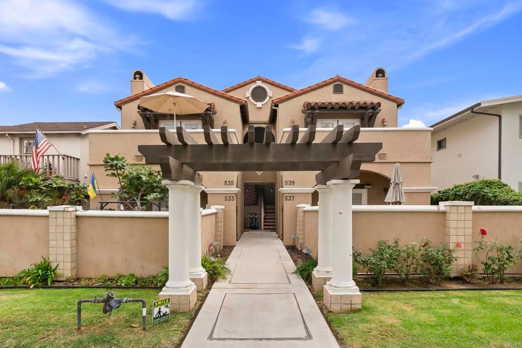 535 F Avenue 4, Coronado, CA 92118