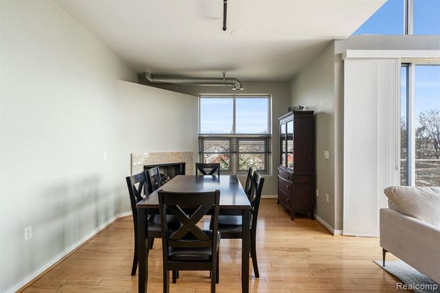 614 S Troy Street 204, Royal Oak, MI 48067