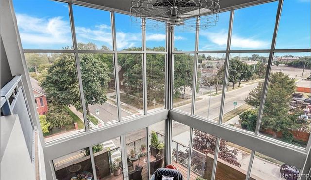 614 S Troy Street 204, Royal Oak, MI 48067