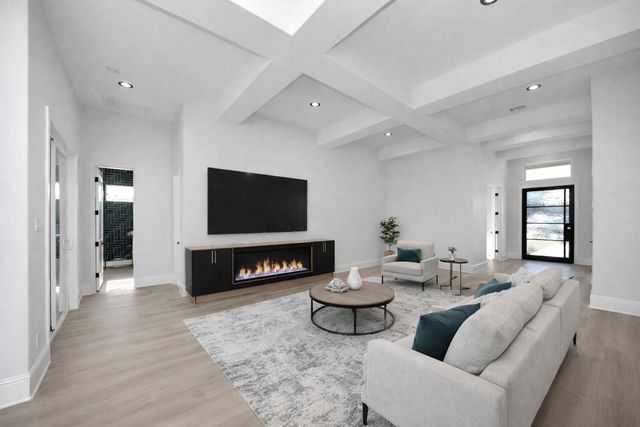 299 Peninsula Point Drive, Montgomery, TX 77356