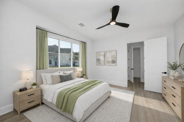 299 Peninsula Point Drive, Montgomery, TX 77356