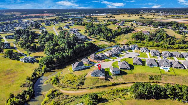 299 Peninsula Point Drive, Montgomery, TX 77356